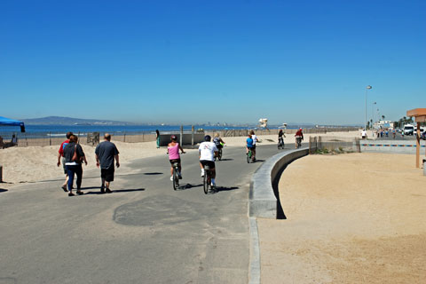 Bolsa Chica bike path at Bolsa Chica State Beach, CA