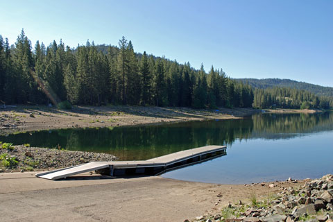 Aspen Day use area boat launch ramop, Jackson Meadows Reservoir, Tahoe National Forest