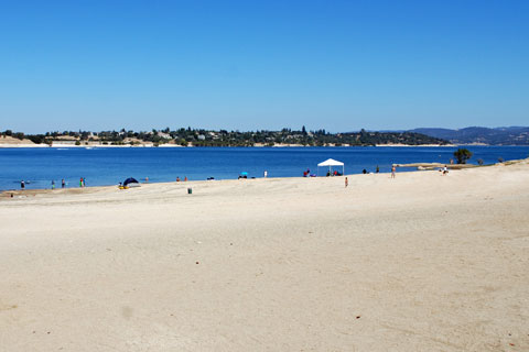 Beals Point Beach, Folsom Lake, CA